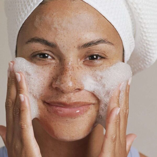 AHA Glow Face Wash for Beginners: Is It Safe Daily?